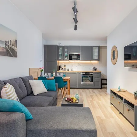 Two-bedroom By Renters アパート *