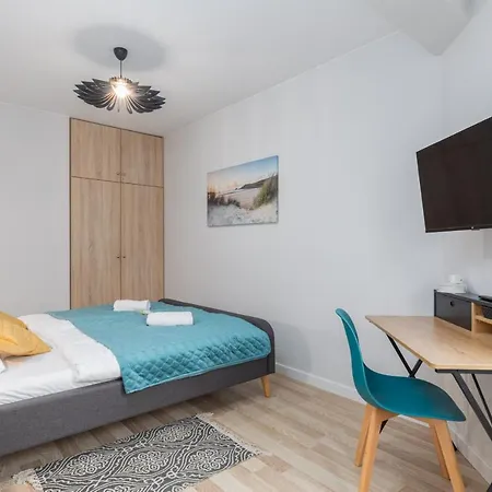 Two-bedroom By Renters Apartment *
