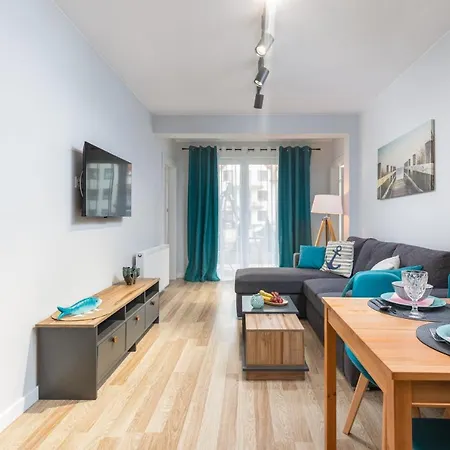 Apartment Two-bedroom By Renters Darlowko